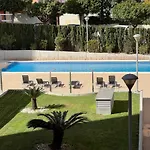 アパート Edificio Coruna Cala De Finestrat. Luxury Apt. ベニドルム
