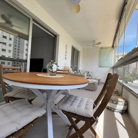 Edificio Coruna Cala De Finestrat. Luxury Apt. 베니돔