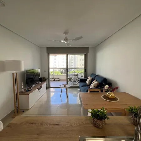 Edificio Coruna Cala De Finestrat. Luxury Apt. * 베니돔